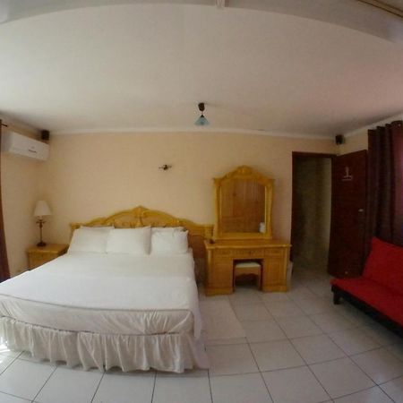 De Cuba Bed & Breakfast Ноорд Екстериор снимка