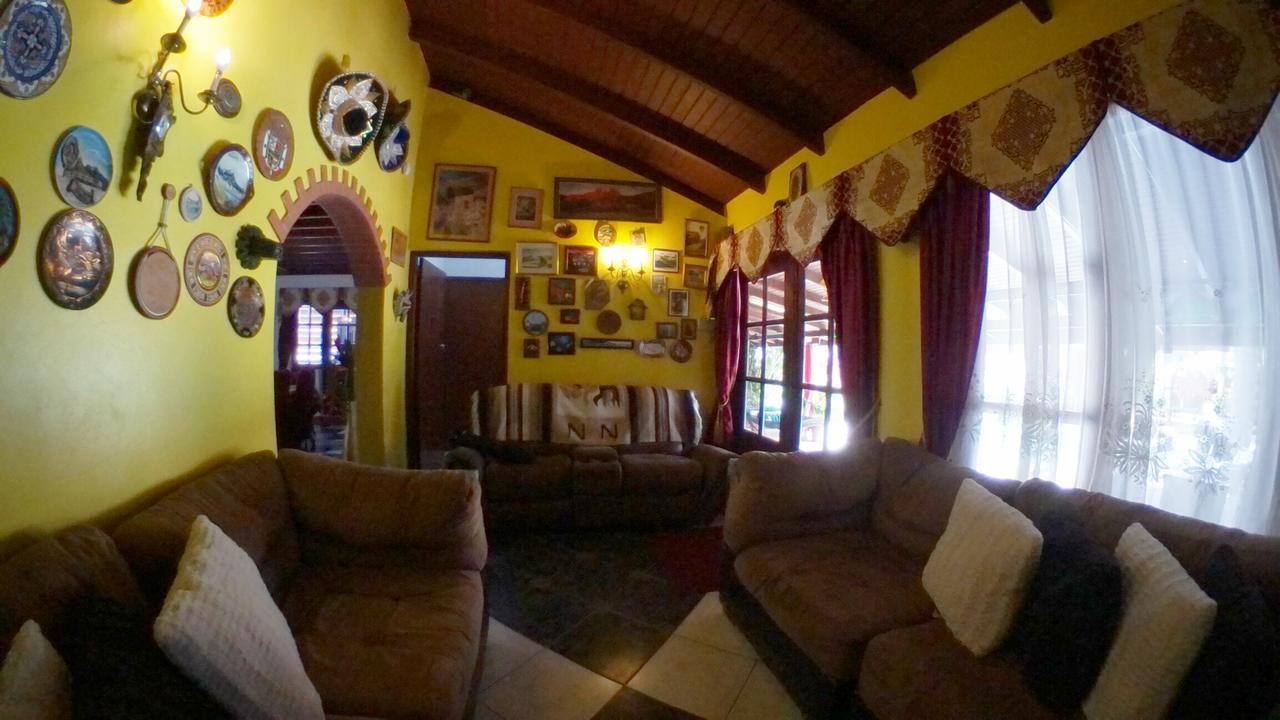 De Cuba Bed & Breakfast Ноорд Екстериор снимка