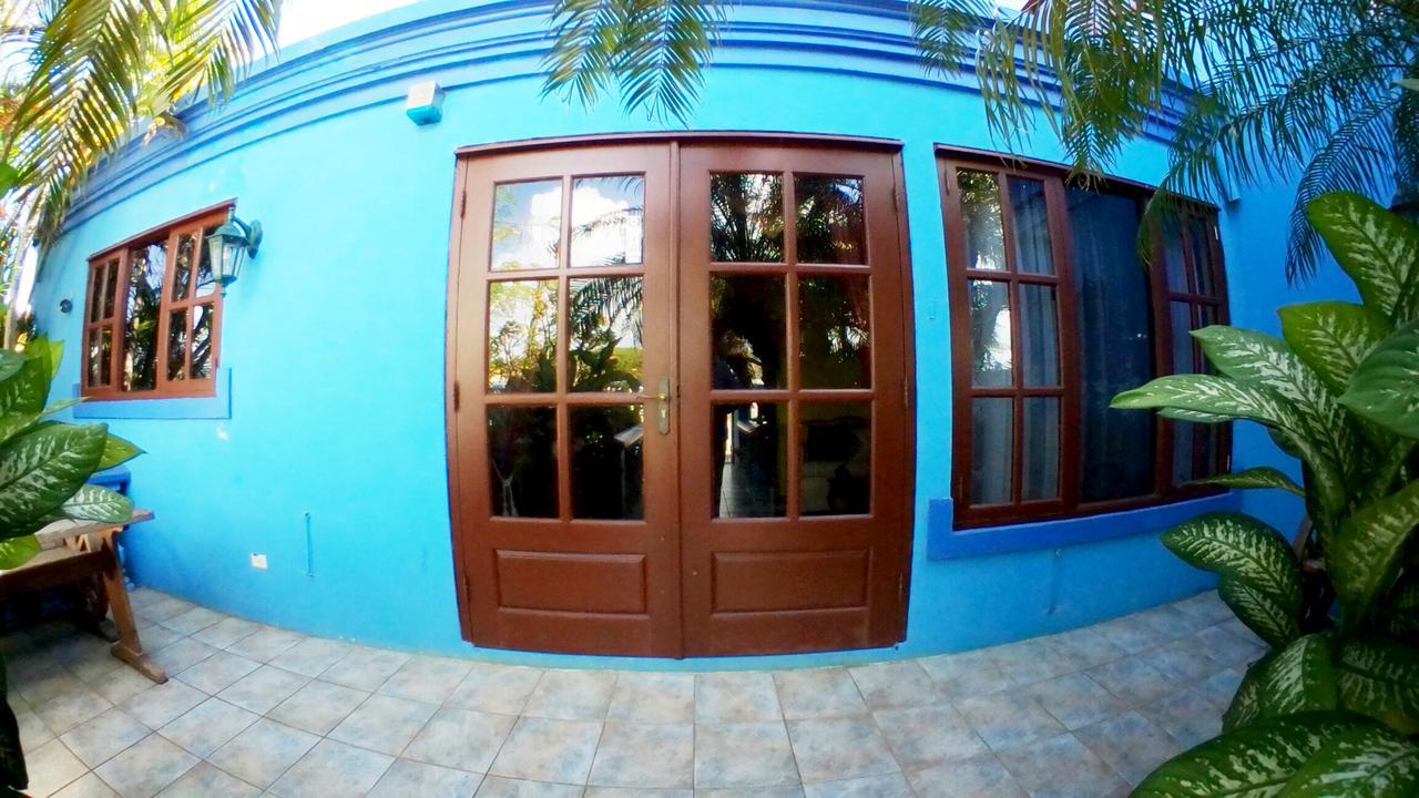 De Cuba Bed & Breakfast Ноорд Екстериор снимка