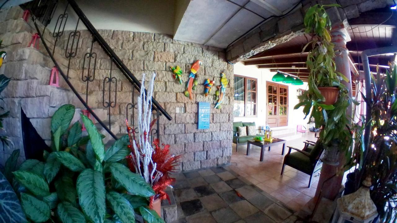 De Cuba Bed & Breakfast Ноорд Екстериор снимка